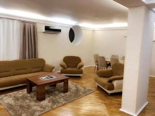 Апарт-отели Nizami street hotel apartment Баку Апартаменты - 1-й этаж-30